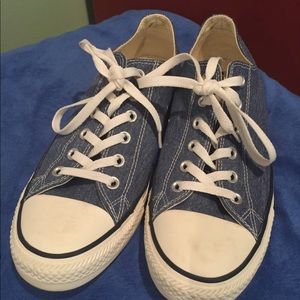 Denim Converse Size 10 Sneakers